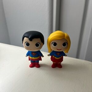 Superhero Figurine Set Superman and Supergirl
